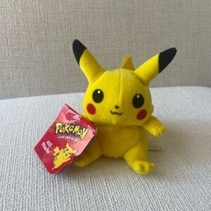 Pikachu Pokémon Plush